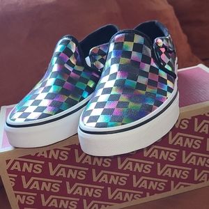 BRAND NEW Vans shoes